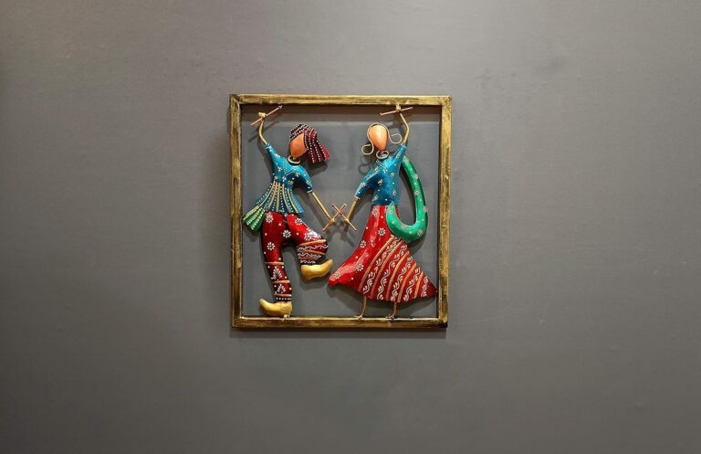 CraftVatika Couple Playing Dandiya Metal Wall Hanging Frame For Home Decor, Living Room, Garba Theme Decor Item