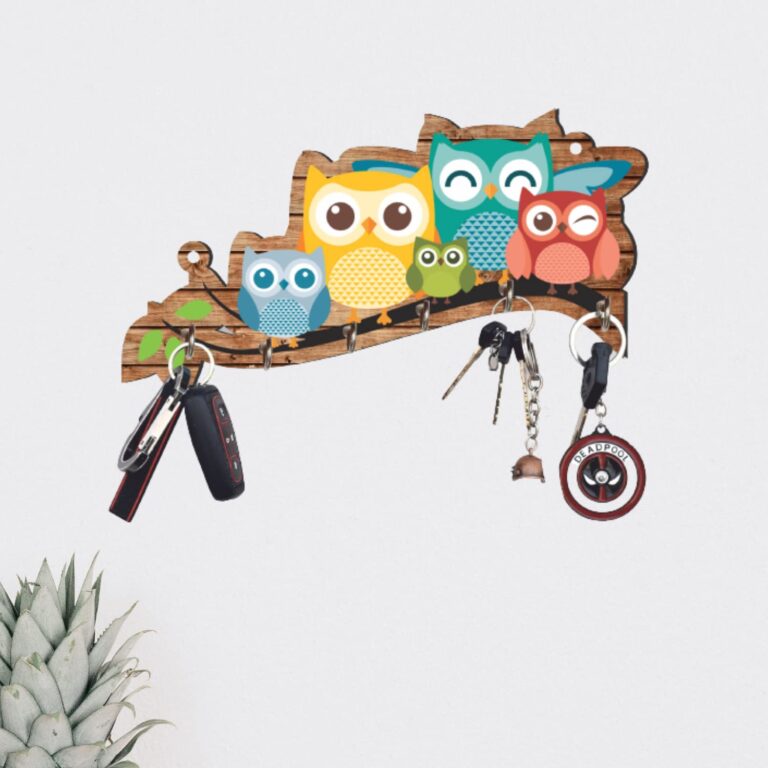 Webelkart Premium ‘Owl Family’ Decorative Wooden Printed Key Holder for Home Decor Key Hangers Keychain Holder & Key Holder for Wall (25 cm, 6 Hooks)
